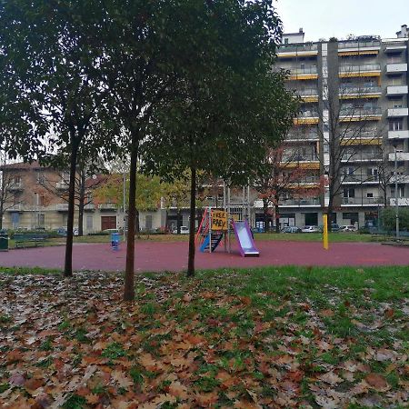 Appartamento Lungo Fiume Торино Екстериор снимка