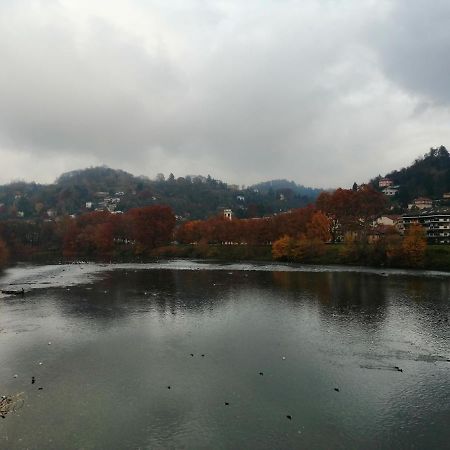 Appartamento Lungo Fiume Торино Екстериор снимка